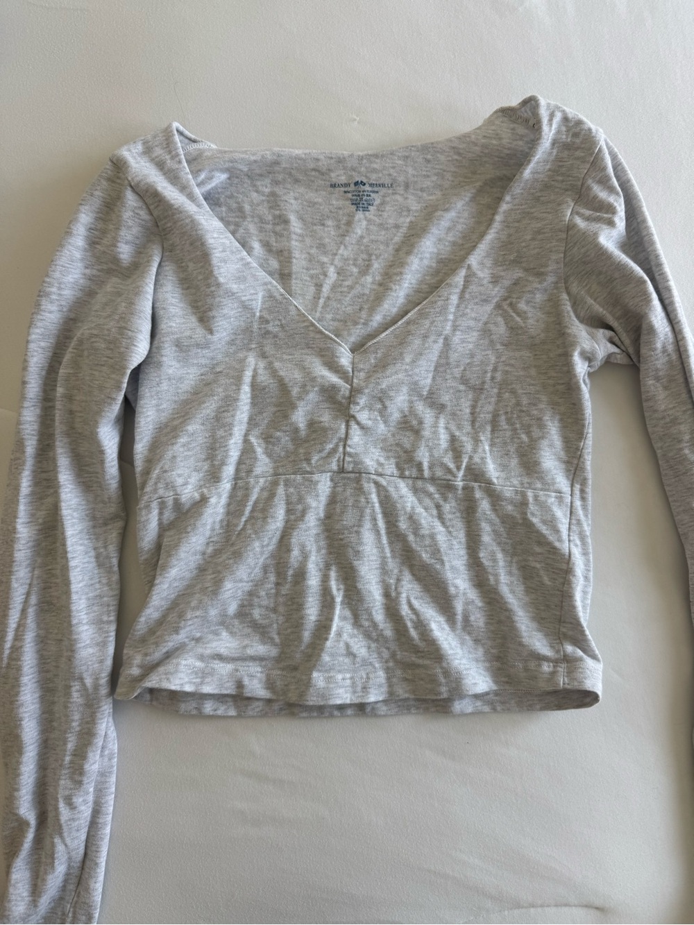 Brandy Melville Light Gray V-Neck Long Sleeve Top